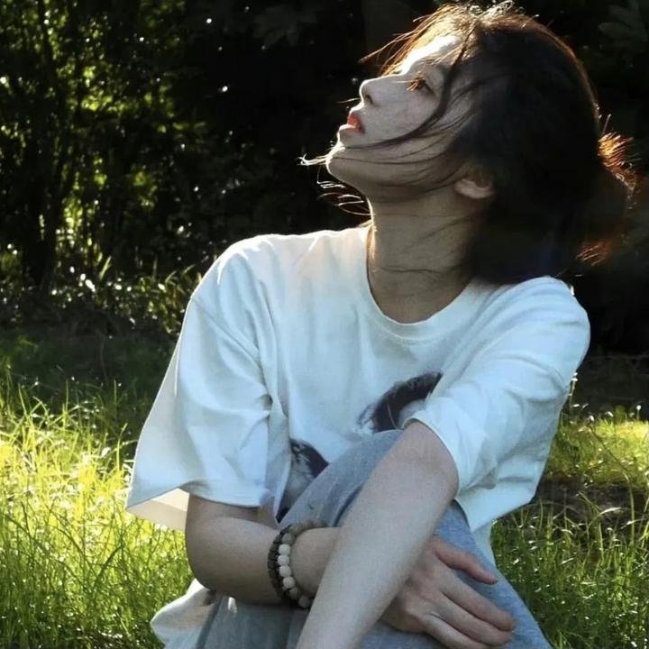 艾莉莎与玛榭拉