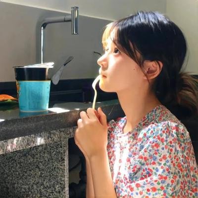 隔窗恋爱:飘洋过海
